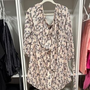 Eloquii Cream Floral Blouse